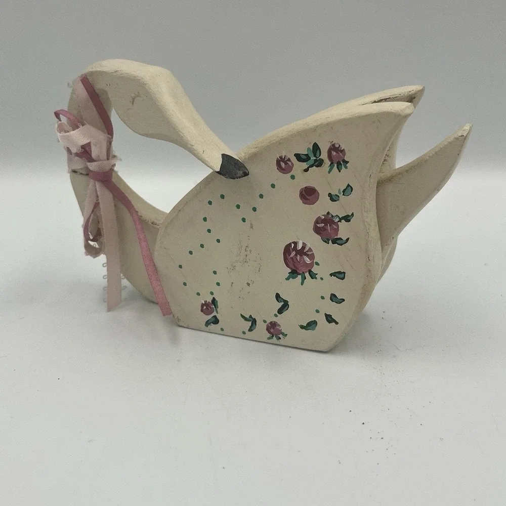 Vintage 1994 Wooden Swan Goose Decor Farmhouse Country Ducks Bow Cottage Shelf